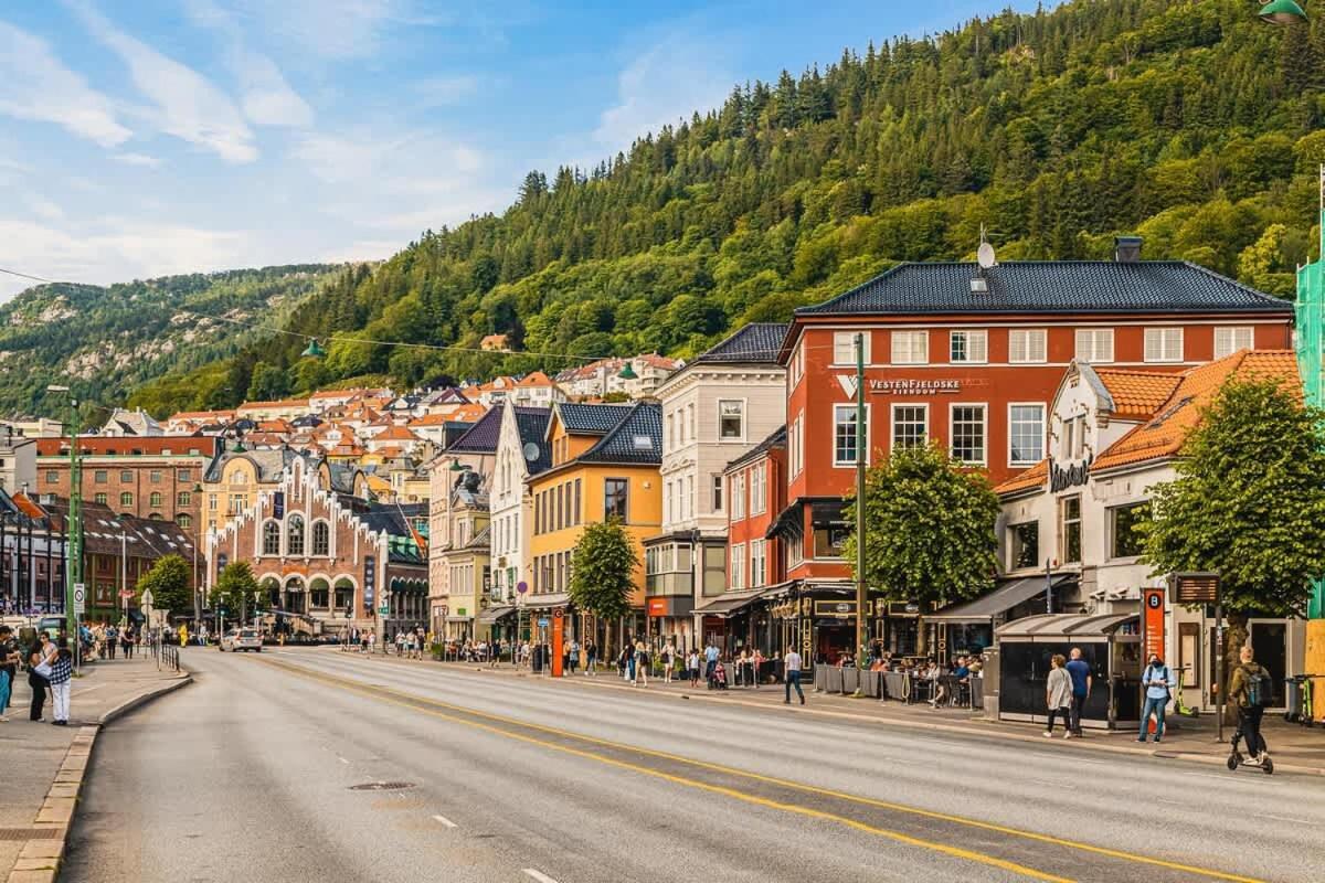 Dinbnb Apartments I 350M To Bryggen I Renovated 2023 I Quiet Top Apart Bergen Exteriér fotografie